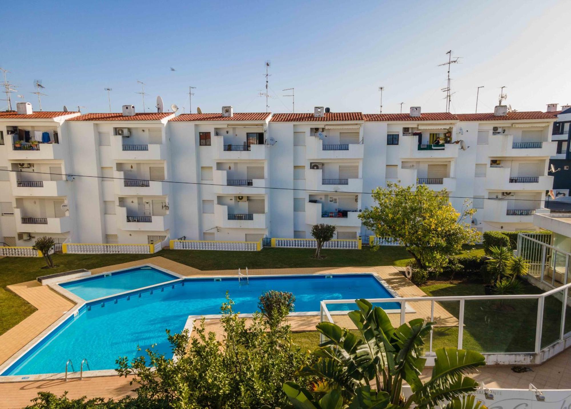 Santa Eulalia 2-Bedroom Apartment - Swimming Pool - Wifi Albufeira Eksteriør bilde